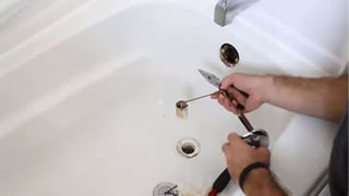 déboucher baignoire